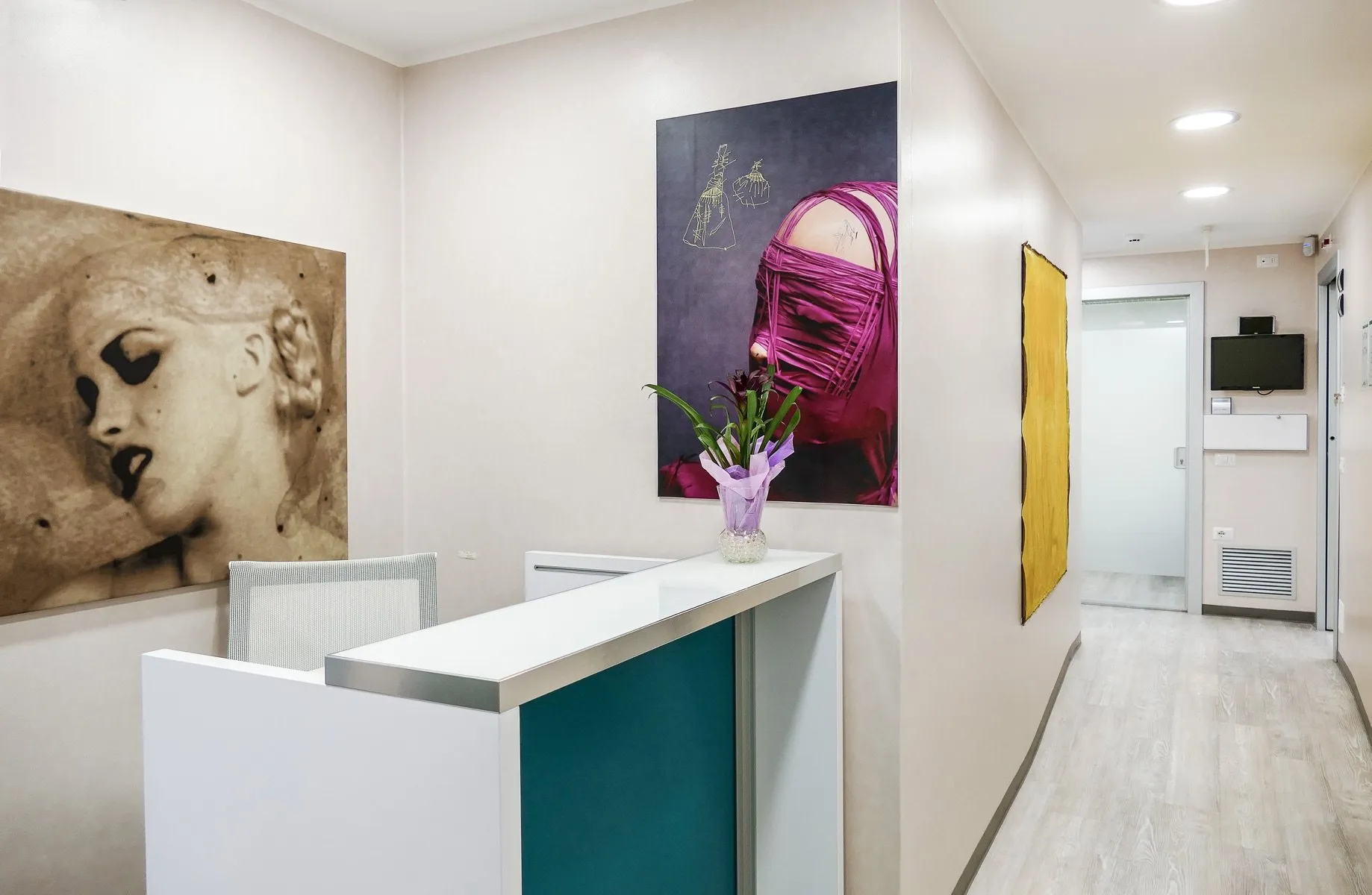 La reception dello studio in Galleria Buenos Aires 11 a Milano
